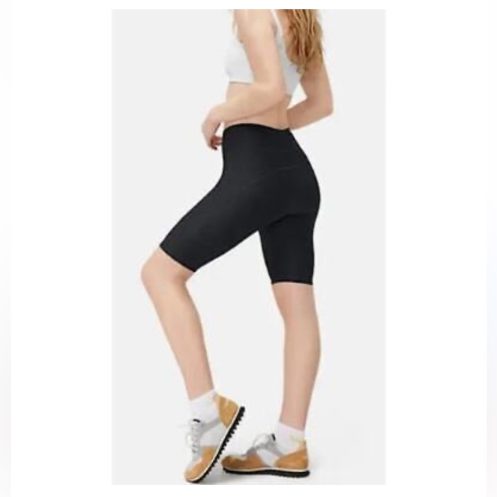 Outdoor Voices Black shorts inseam 10 inch